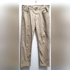 Eddie Bauer men's khakis 34X32